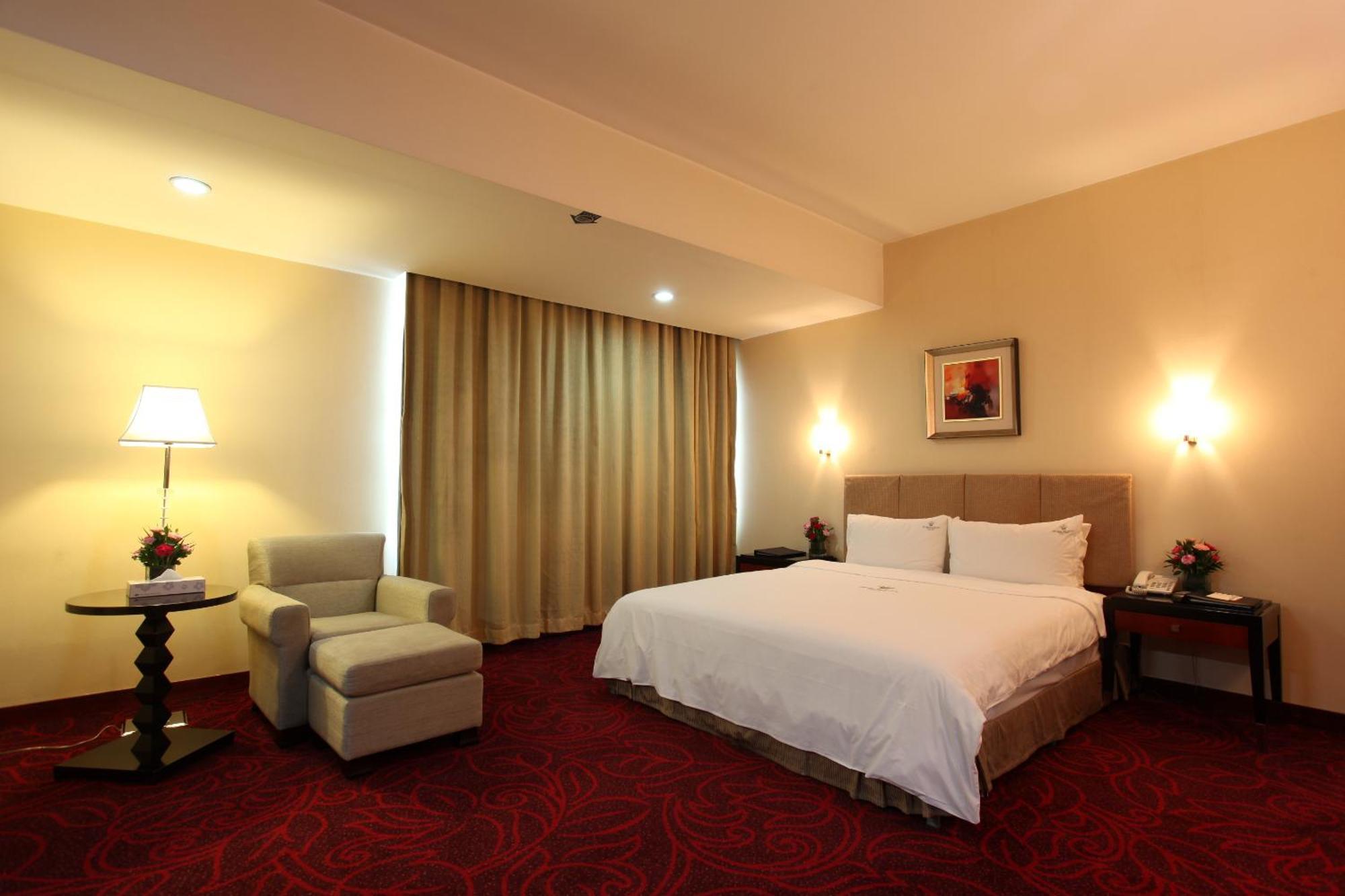 Dhaka Regency Hotel & Resort Limited Room photo