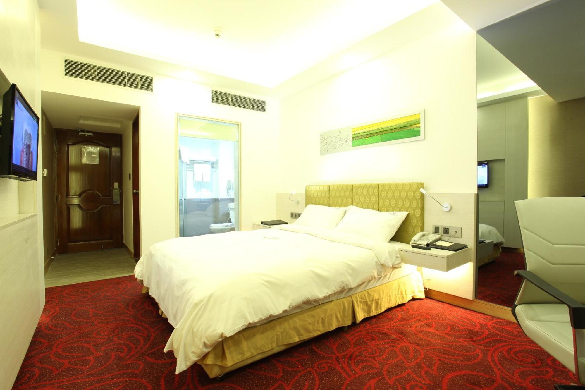 Dhaka Regency Hotel & Resort Limited Room photo